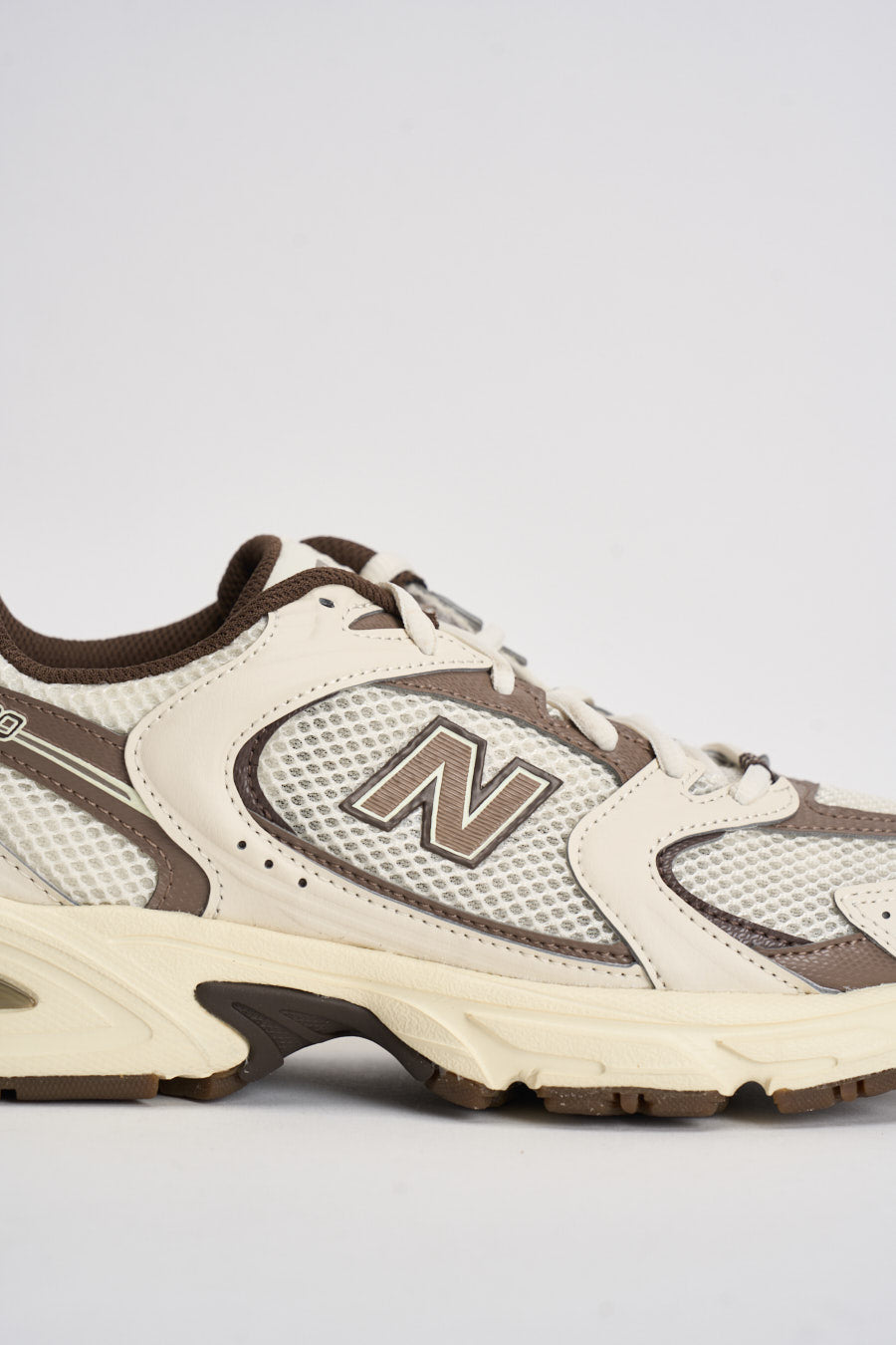 Sneakers donna 530 panna e marrone NBMR530 ASM NEW BALANCE 