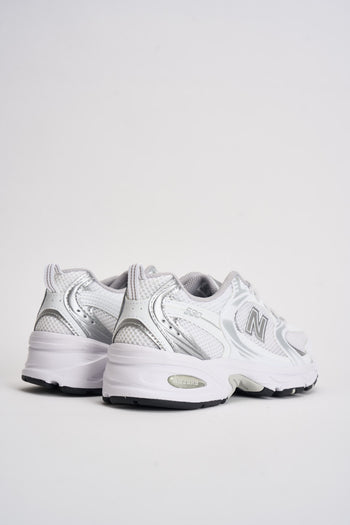Sneakers donna 530 bianche e argento - 8