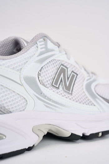 Sneakers donna 530 bianche e argento - 10