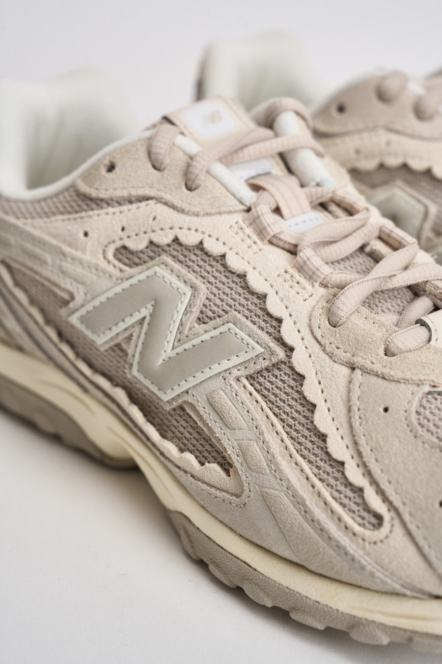 Sneakers donna 204L in suede beige U204 L2SZ NEW BALANCE 