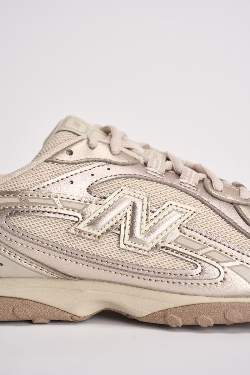 Sneakers donna con dettagli metallizzati beige U204 LCMB NEW BALANCE 