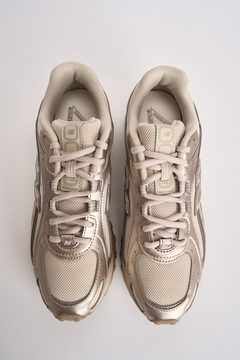 Sneakers donna con dettagli metallizzati beige U204 LCMB NEW BALANCE 