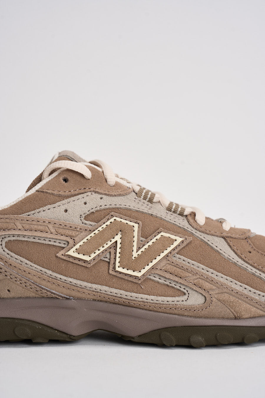 Sneakers donna 2002R marrone U204 LMMA NEW BALANCE 