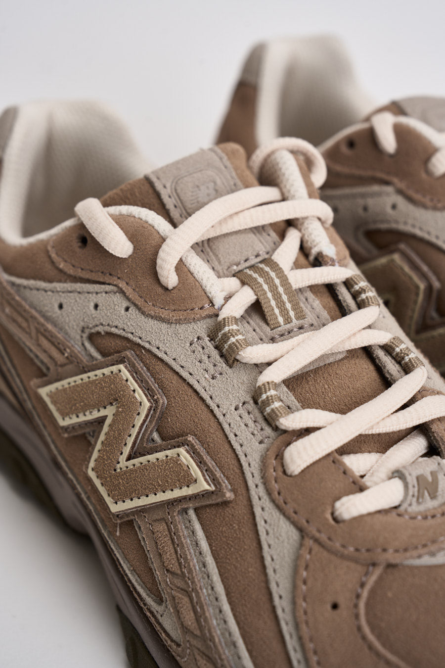 Sneakers donna 2002R marrone U204 LMMA NEW BALANCE 