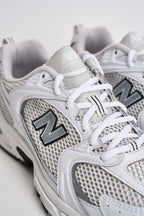 Sneakers uomo 530 bianche e nere U530. KLB NEW BALANCE 