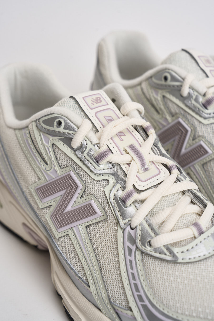 Sneakers donna 530 panna e lilla U740 2F3 NEW BALANCE 