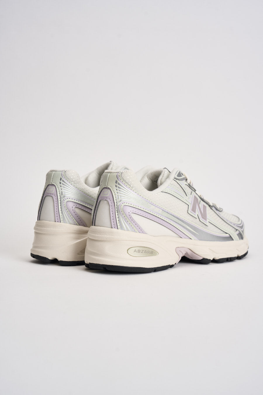 Sneakers donna 530 panna e lilla U740 2F3 NEW BALANCE 