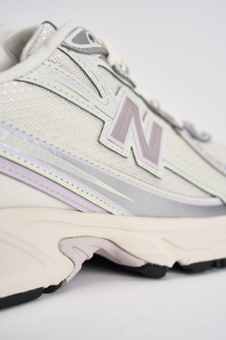 Sneakers donna 530 panna e lilla U740 2F3 NEW BALANCE 