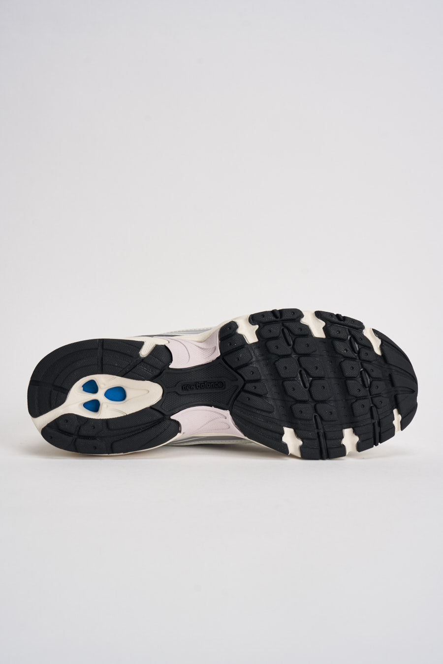 Sneakers donna 530 panna e lilla U740 2F3 NEW BALANCE 