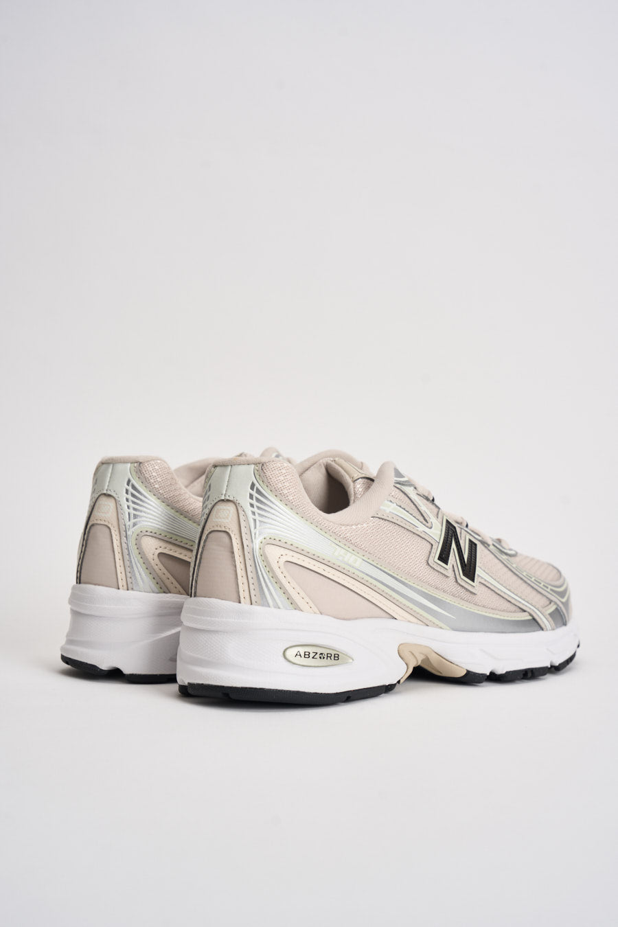 Sneakers uomo 740 beige U740. 6KY NEW BALANCE 