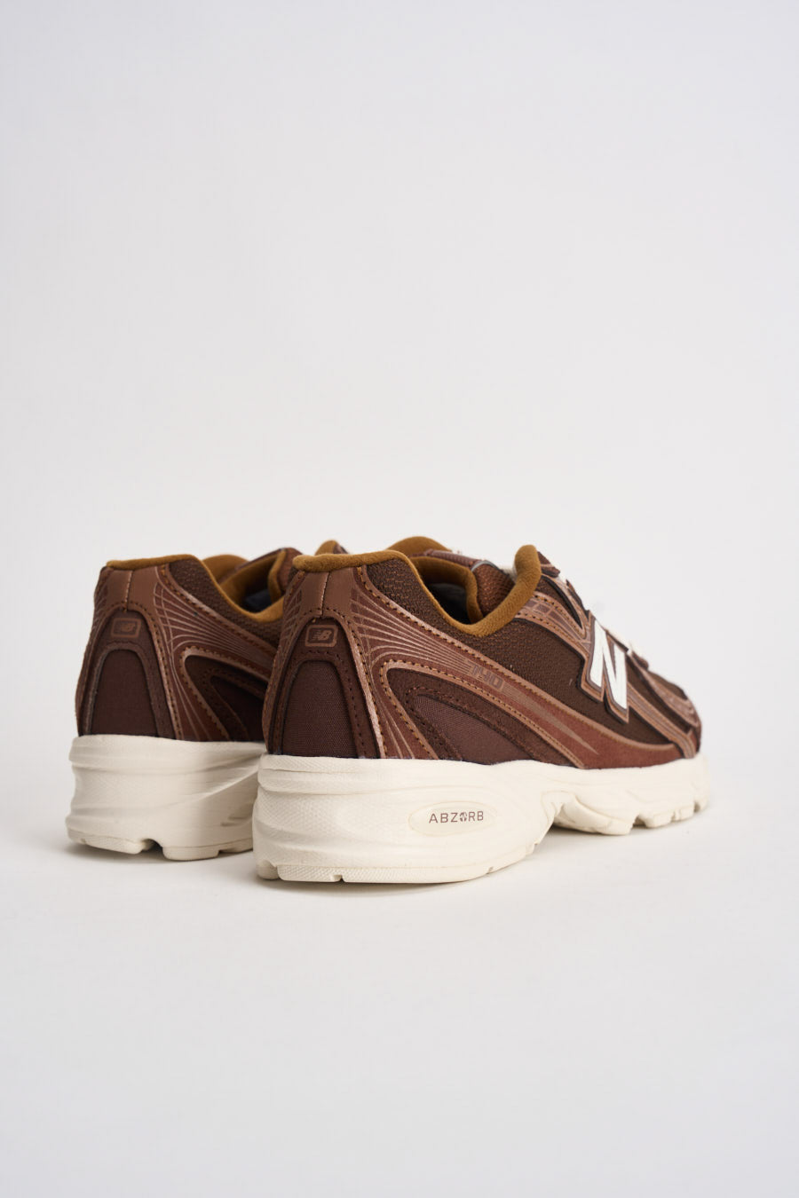 Sneakers donna 740 marrone U740 71K NEW BALANCE 