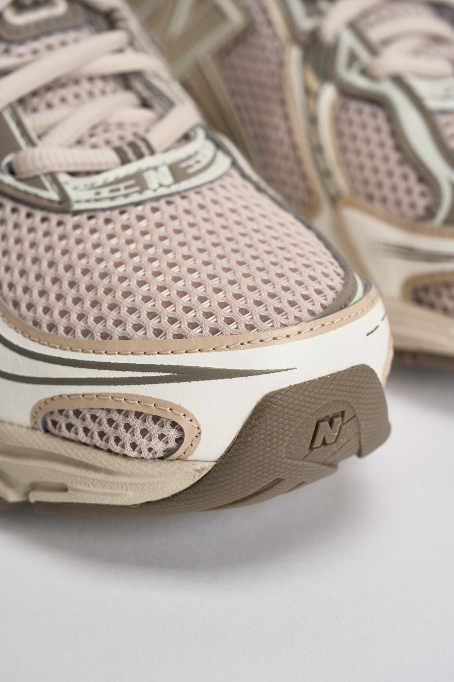 Sneakers uomo 740 beige e fango U740. AS2 NEW BALANCE 