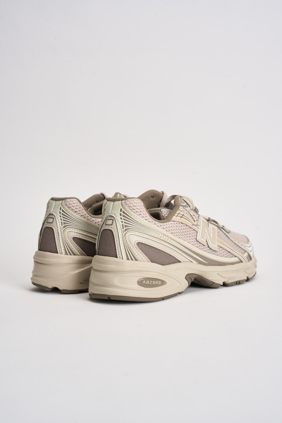 Sneakers uomo 740 beige e fango U740. AS2 NEW BALANCE 
