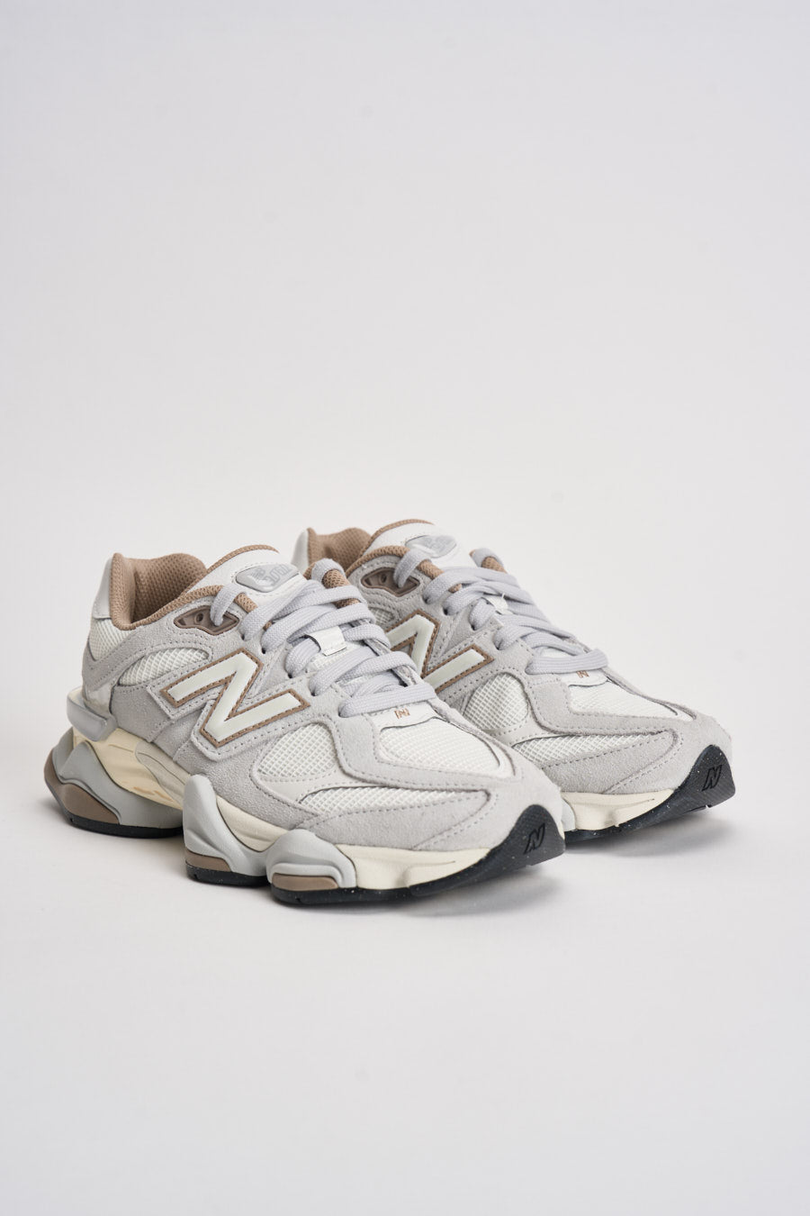 Sneakers donna 9060 grigia U9060 11M NEW BALANCE 