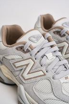 Sneakers donna 9060 grigia U9060 11M NEW BALANCE 