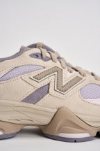 Sneakers donna 9060 lilla e panna U9060 152 NEW BALANCE 