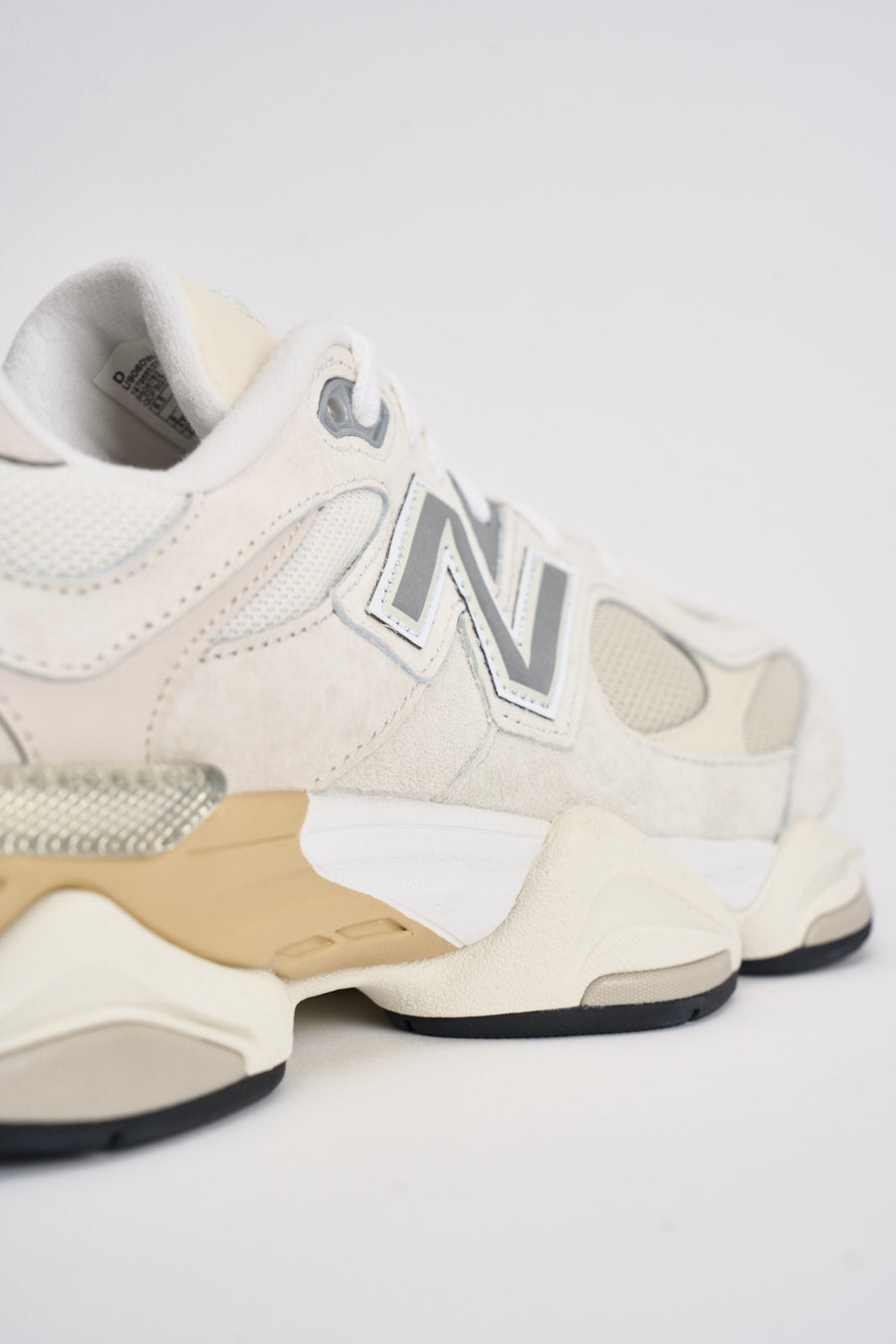 Sneakers uomo 9060 panna U9060. WHT NEW BALANCE 