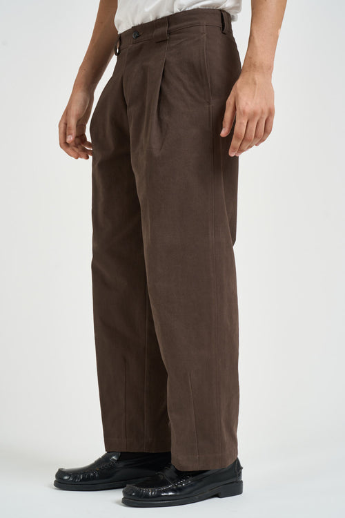 Pantalone uomo con pinces marrone - 2