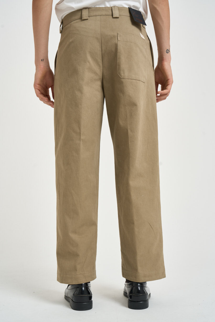 Pantalone uomo con pinces sabbia 2791 BRECCODESERTO OFFICINA 