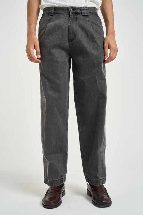 Pantalone uomo con pinces in denim grigio scuro - 1