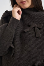 Maglia donna mezzo collo con fiocchi marrone scuro 15366920 COFFEE BEAN ONLY NOOS 