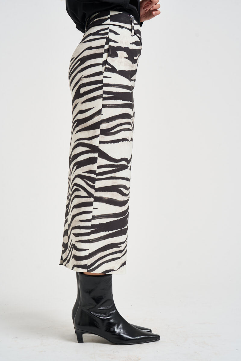 Gonna donna lunga  con stampa animalier zebrata bianca e nera 2G0042 C0280J373 PATRIZIA PEPE 