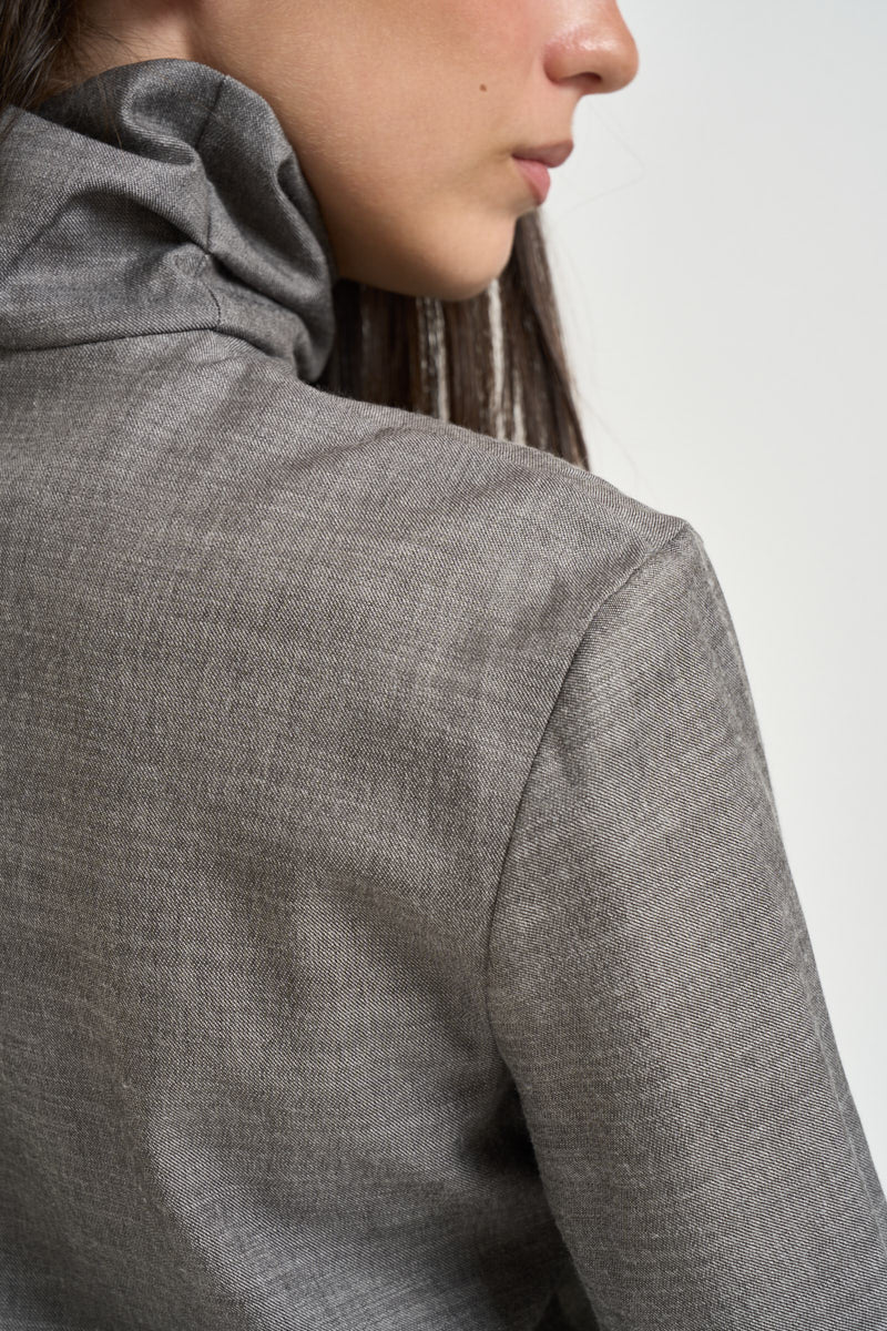 Camicia donna con bottoni sulla spalla grigia 8C0340 C0250S796 PATRIZIA PEPE 