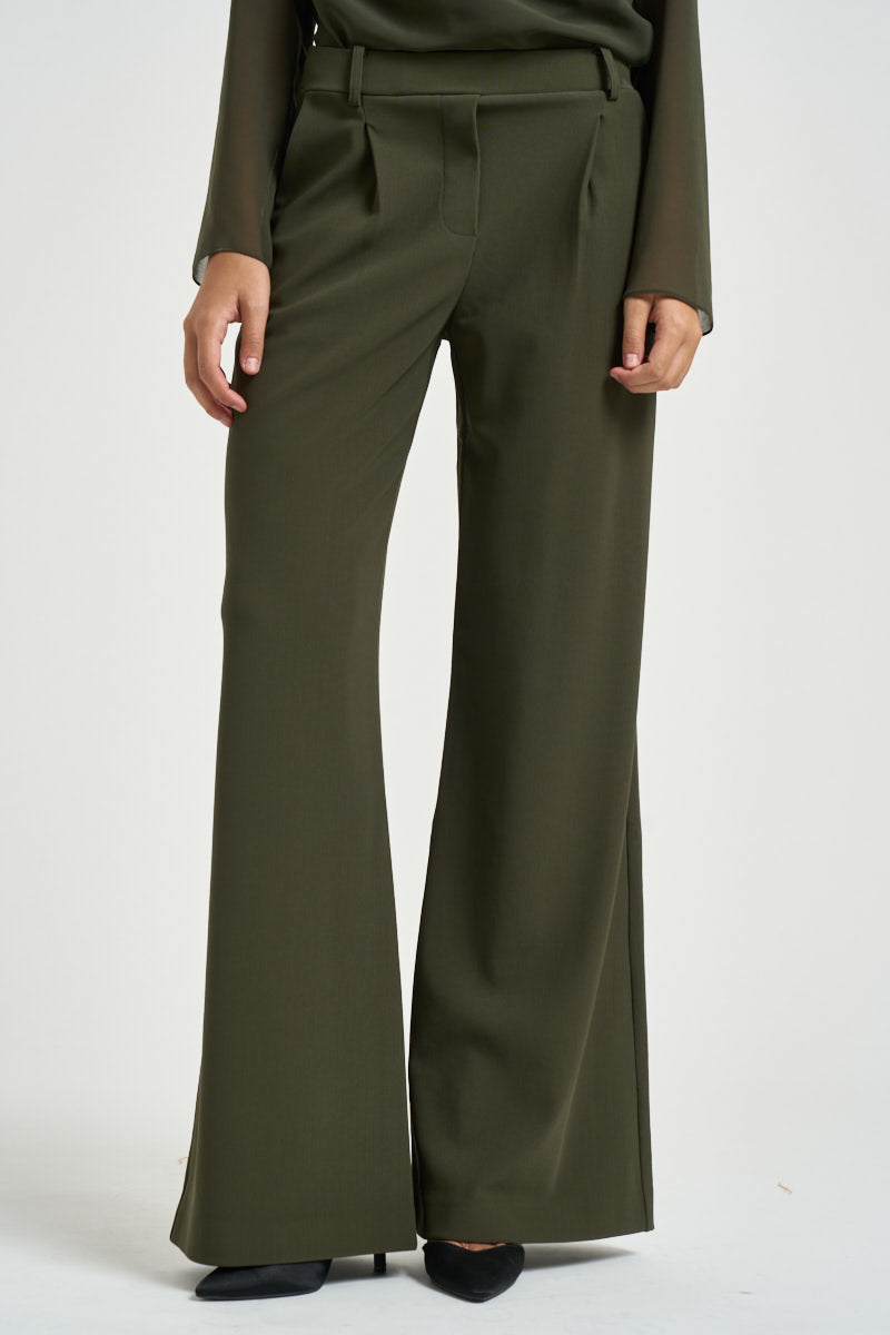 Pantalone donna con pinces verde oliva 8P0462 C8001-G639 PATRIZIA PEPE 
