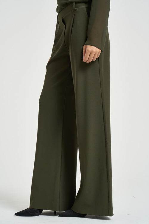 Pantalone donna con pinces verde oliva - 2