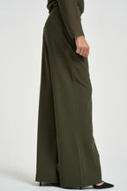 Pantalone donna con pinces verde oliva 8P0462 C8001-G639 PATRIZIA PEPE 