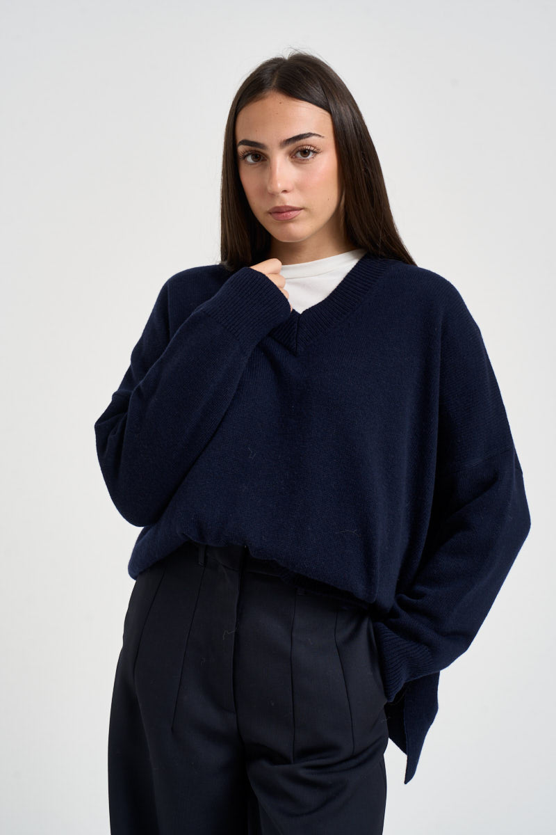 Maglione donna con spacchi laterali blu notte F03O0094 BLU PHILIA LOFT 