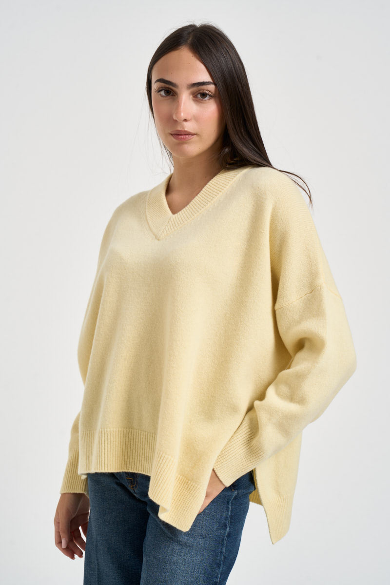 Maglione donna con spacchi laterali giallo pastello F03O0094 GIALLO PHILIA LOFT 