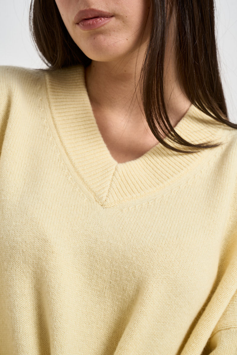Maglione donna con spacchi laterali giallo pastello F03O0094 GIALLO PHILIA LOFT 