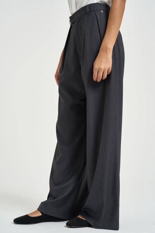 Pantaloni donna con pinces grigio antracite - 2