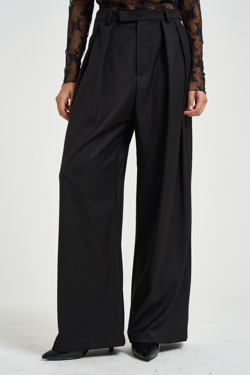 Pantaloni donna con pinces neri M03N0062 NERO PHILIA LOFT 