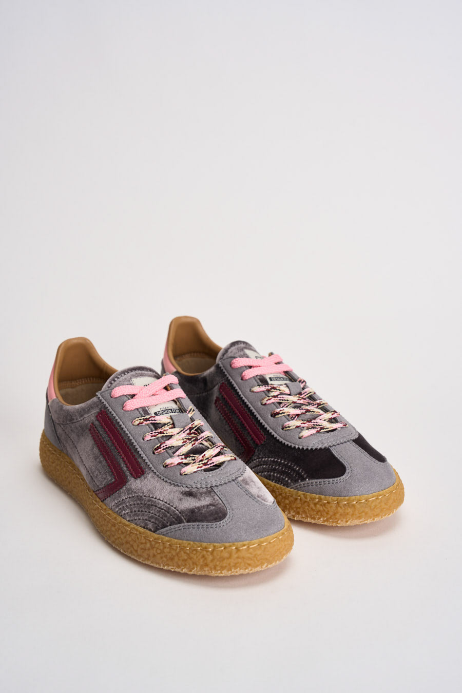 Sneakers donna Velvet grigie, rosa e bordeaux PU601X 060 PURAAI 