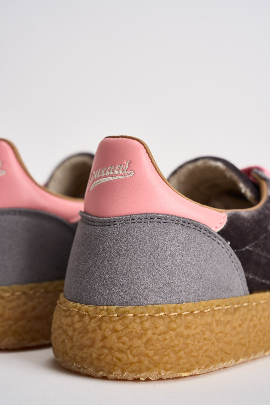 Sneakers donna Velvet grigie, rosa e bordeaux PU601X 060 PURAAI 