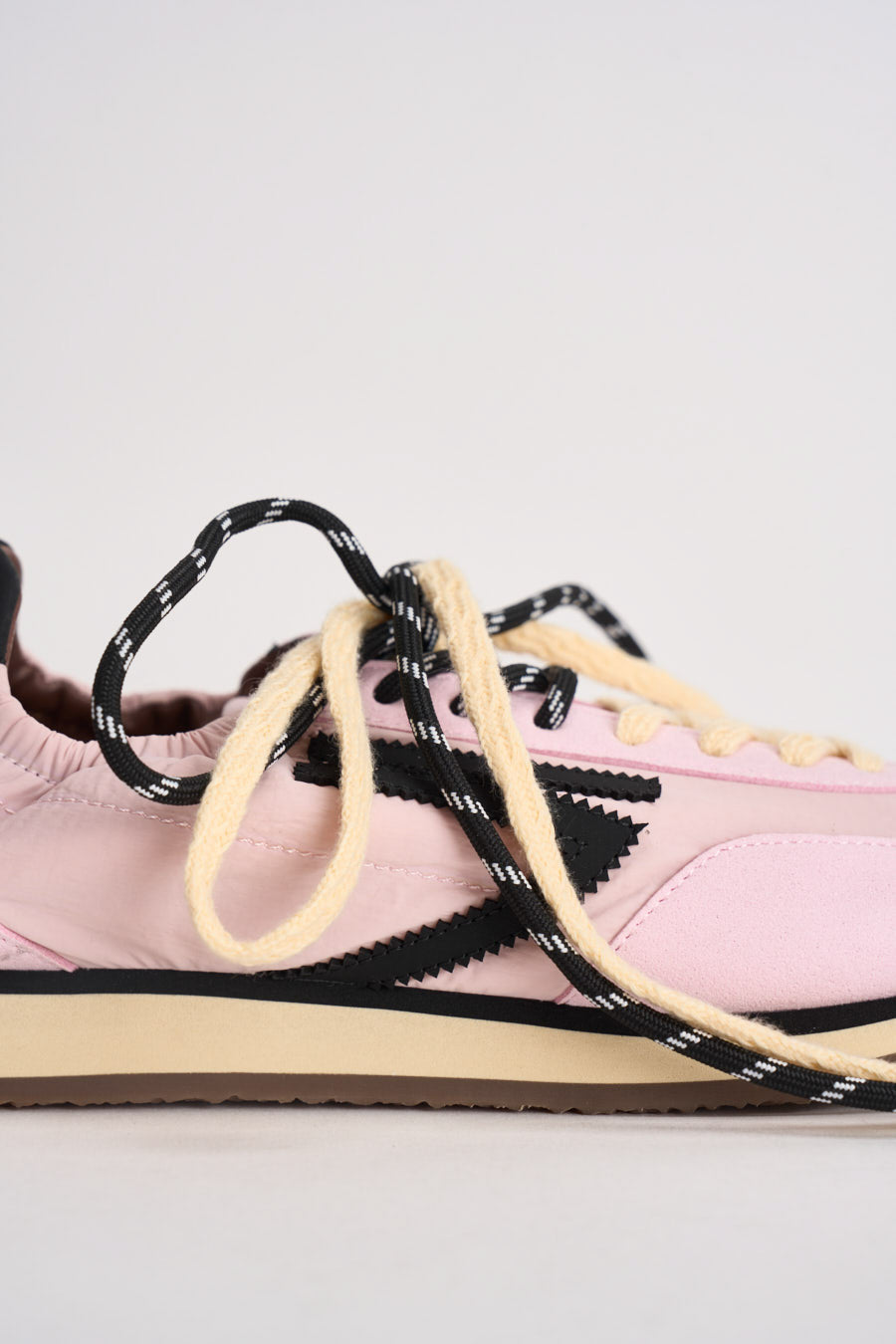 Sneakers donna Panthere rosa e nero PU602P 037 PURAAI 