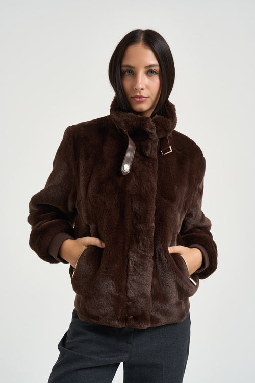 Giacca donna corta in ecopelliccia moro
