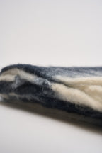 Sciarpa donna con frange blu notte e panna ERICA DARKNAVYBIRCH RINO & PELLE 