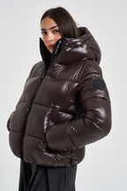 Piumino donna corto lucido cioccolato D31989W 40009 SAVE THE DUCK 