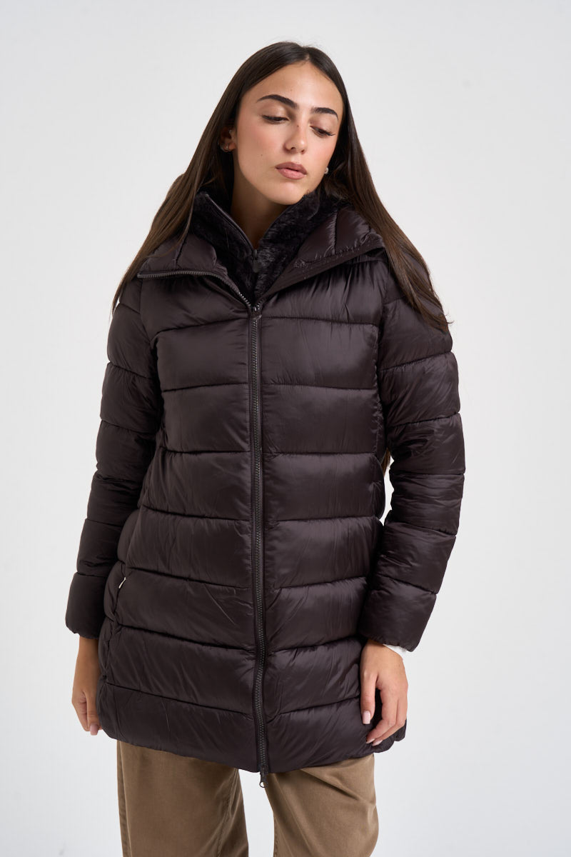 Piumino donna cappuccio in ecopelliccia marrone scuro D40280W 40009 SAVE THE DUCK 