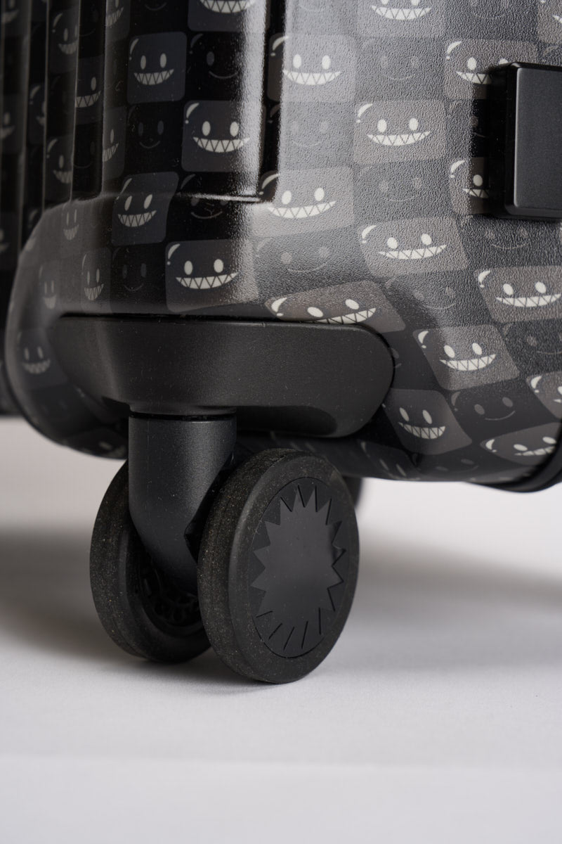 Trolley uomo Shark Mouth nero CL328  SPRAYGROUND 