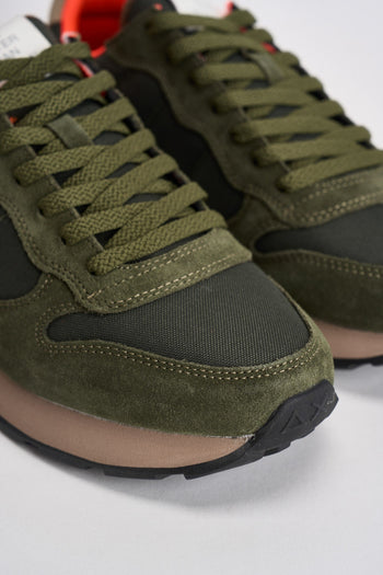 Sneakers uomo in suede verde - 4