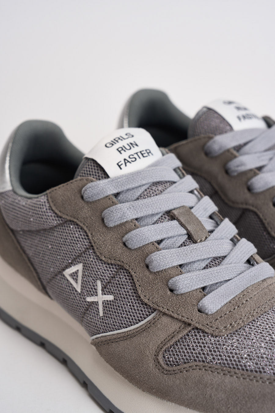 Sneakers donna grigio chiaro CPZ46204 34 SUN68 
