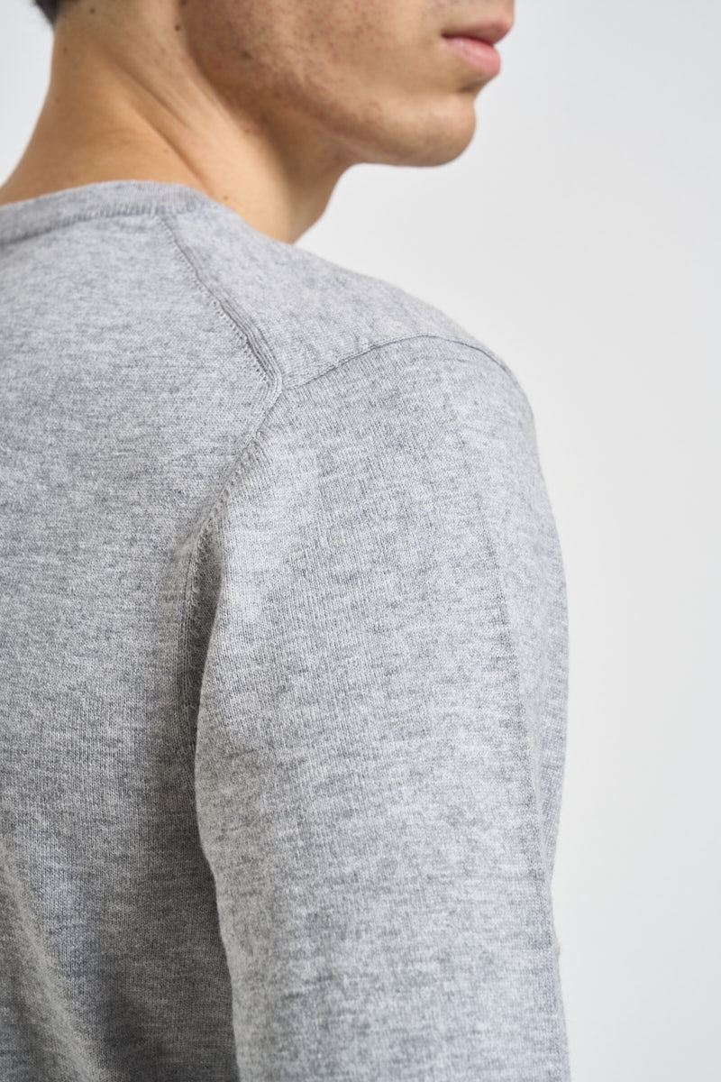 Maglia uomo girocollo grigio chiaro K46101 06 SUN68 
