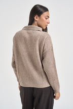 Maglia donna con inserto a V beige WL7370 BEIGE TENSIONE IN 