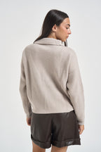 Maglia donna con inserto a V ecrù WL7370 CACHA TENSIONE IN 