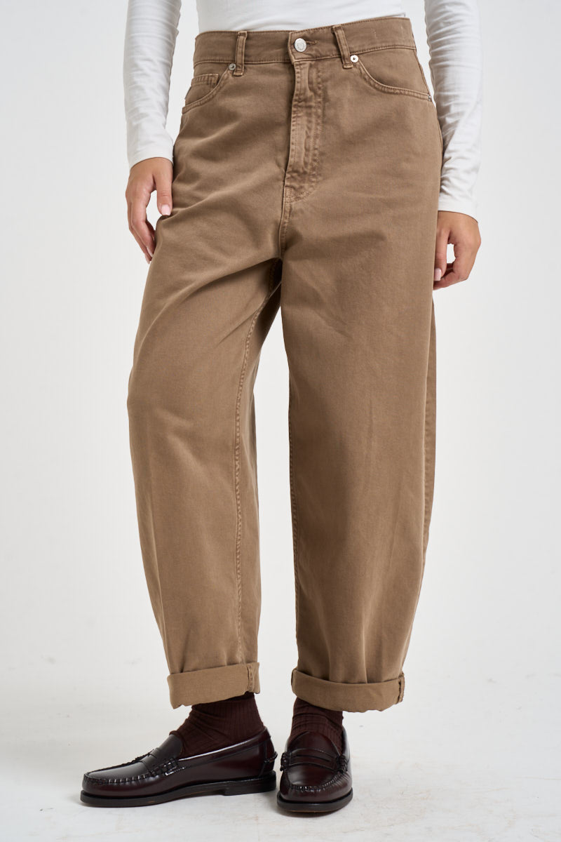Jeans donna Laila relaxed fit in denim beige DAC5032 CAMMELLO VICOLO 