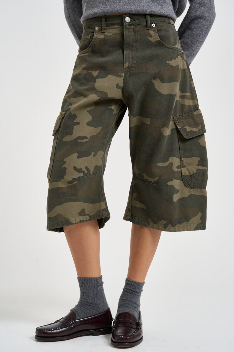 Bermuda donna cargo cropped fantasia camouflage verde militare DAC5269 MILITARE VICOLO 